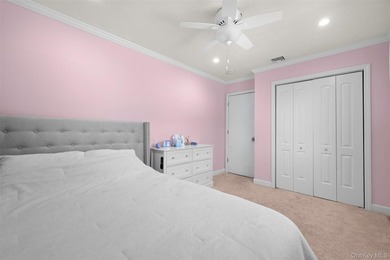 Welcome to this beautifully maintained 4-bedroom, 2-bath - photo 29