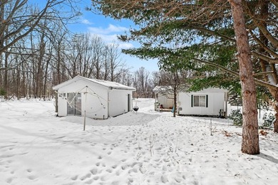 Rare opportunity in the City of Alden with 150 feet of shared - photo 6