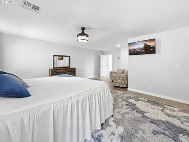 Ocean Views, Coastal Style & Turnkey Living! Beautifully - photo 12