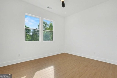 ASK ABOUT THE BUILDER-PAID 2-1 RATE BUYDOWN! Qualified buyers - photo 18