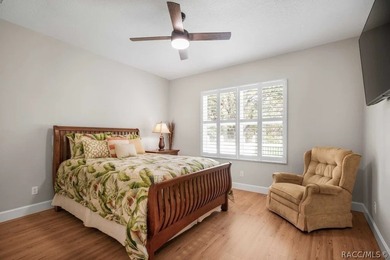 Fully renovated Southern Woods home on nearly half an acre - photo 20