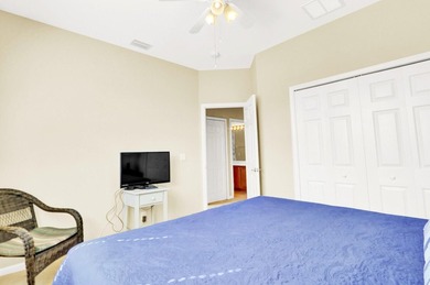 Welcome to this beautifully designed 3-bedroom + den/office - photo 22
