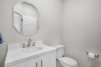 Fully renovated Southern Woods home on nearly half an acre - photo 27