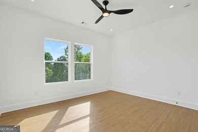 ASK ABOUT THE BUILDER-PAID 2-1 RATE BUYDOWN! Qualified buyers - photo 31