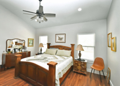 Custom Built 3/2/2 home on Legendary Lake Fork! - photo 19