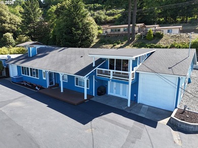 Ocean Views, Coastal Style & Turnkey Living! Beautifully - photo 40
