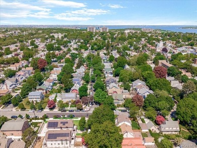 Prime Bayside location just two blocks from Bell Blvd - photo 45