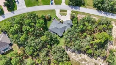 Fully renovated Southern Woods home on nearly half an acre - photo 46