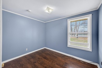 An investor's dream! Brick, ranch home located across the street - photo 12