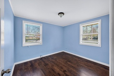 An investor's dream! Brick, ranch home located across the street - photo 15