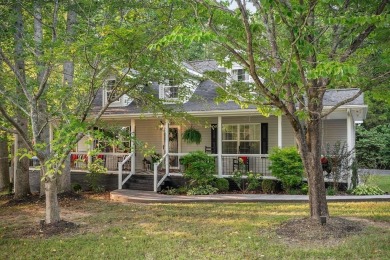 Lake Home For Sale in Byrdstown, Tennessee