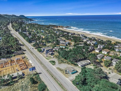Highway 101 frontage commercial property with plenty of parking