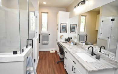 Custom Built 3/2/2 home on Legendary Lake Fork! - photo 22