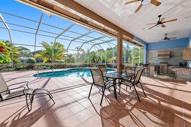 Nestled on 2.5 private acres, this beautifully updated estate - photo 5