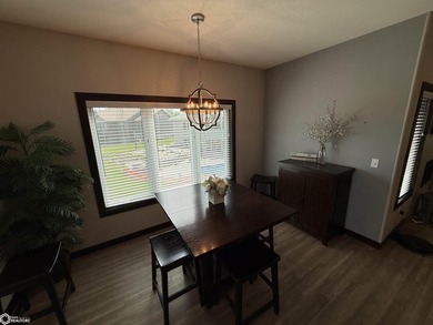 This stunning newer-construction 5-bedroom ranch home perfectly - photo 10