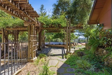 Three Homes, Endless Possibilities. First time on the market - photo 9