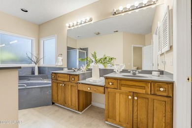 Welcome to 1 Wild Magnolia Lane! This well-maintained - photo 32
