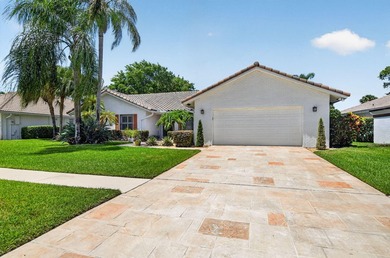 Renovated and ready to move in. This property has it all, open - photo 3