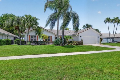 Renovated and ready to move in. This property has it all, open - photo 4