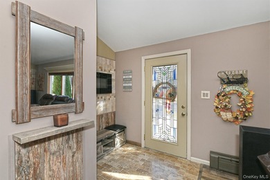 Discover rustic charm and modern comfort in this beautifully - photo 7