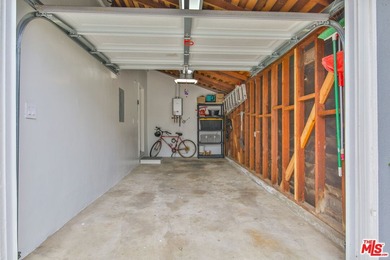 OPPORTUNITY KNOCKS!!! Turn-Key investment opportunity!!! A rare - photo 55