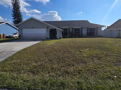 Buenaventura Lakes Area Home Sale Pending in Kissimmee Florida