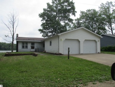 Lake Home For Sale in Mecosta, Michigan