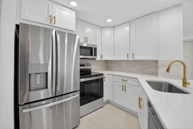 Huntington Lakes Condo Sale Pending in Delray Beach Florida