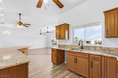 This Boater's Paradise Waterfront Townhome is ideally located in - photo 21