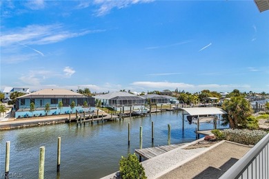 This Boater's Paradise Waterfront Townhome is ideally located in - photo 28