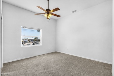 This Boater's Paradise Waterfront Townhome is ideally located in - photo 29