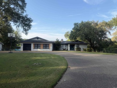 Lake Home For Sale in Hot Springs, Arkansas