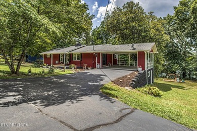 BRAND NEW ROOF! This waterfront family home has been in the - photo 2