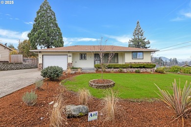 South Umpqua River Home For Sale in Roseburg Oregon