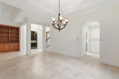 This Berkeley Hall home has been thoughtfully refreshed and is - photo 19