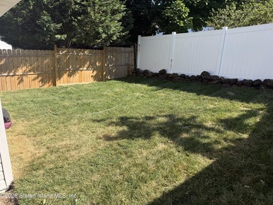 Renovated, modern open layout, great location in Silver lake - photo 34
