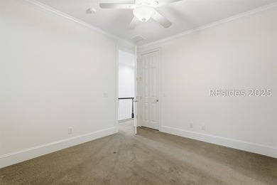 This Berkeley Hall home has been thoughtfully refreshed and is - photo 52
