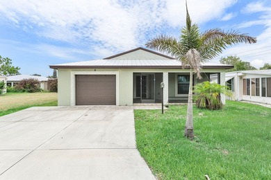 FULLY FURNISHED & MOVE-IN READY! Beautiful 2022 CBS home being - photo 1