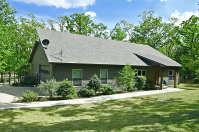 Custom Built 3/2/2 home on Legendary Lake Fork! - photo 9