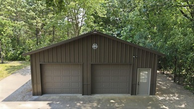Rare opportunity to own a beautiful one acre lot in an ideal - photo 16