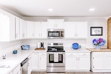 Let's check the boxes: Are you looking for no HOA, large lot - photo 35