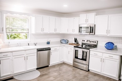 Let's check the boxes: Are you looking for no HOA, large lot - photo 36