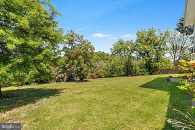 Room to spread out, seasonal river views, and a convenient - photo 47