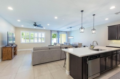Welcome to this well maintained 3-bedroom, 2.5-bath townhome - photo 4