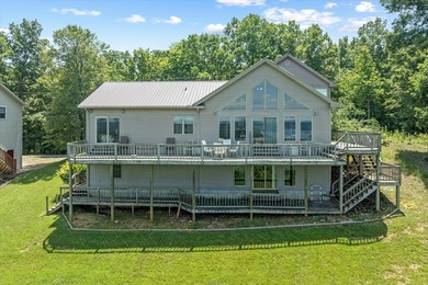 Dale Hollow Lake Home For Sale in Byrdstown Tennessee