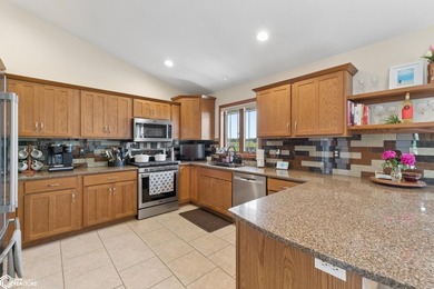 Welcome home to this beautifully updated 3-bedroom, 3-bath twin - photo 5
