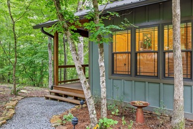 Riverfront Craftsman Retreat on the Middle Fork of Little River - photo 9