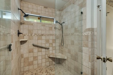 Corner-lot home with a great floor plan and endless potential! - photo 21