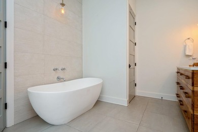 In The Woods, a carefully planned private, soon to be gated - photo 36