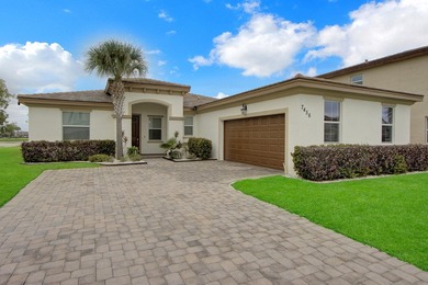 Built in 2019, this beautifully maintained 4-bedroom, 3-bathroom - photo 1